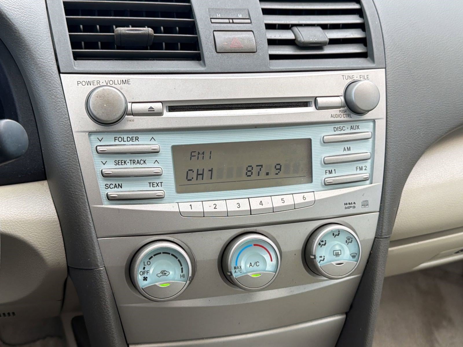 Used 2008 Toyota Camry LE FWD image 22