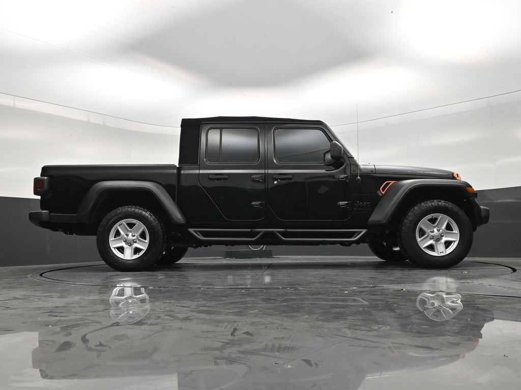 Used 2020 Jeep Gladiator Sport w/ Quick Order Package 24S AWD/4WD image 24