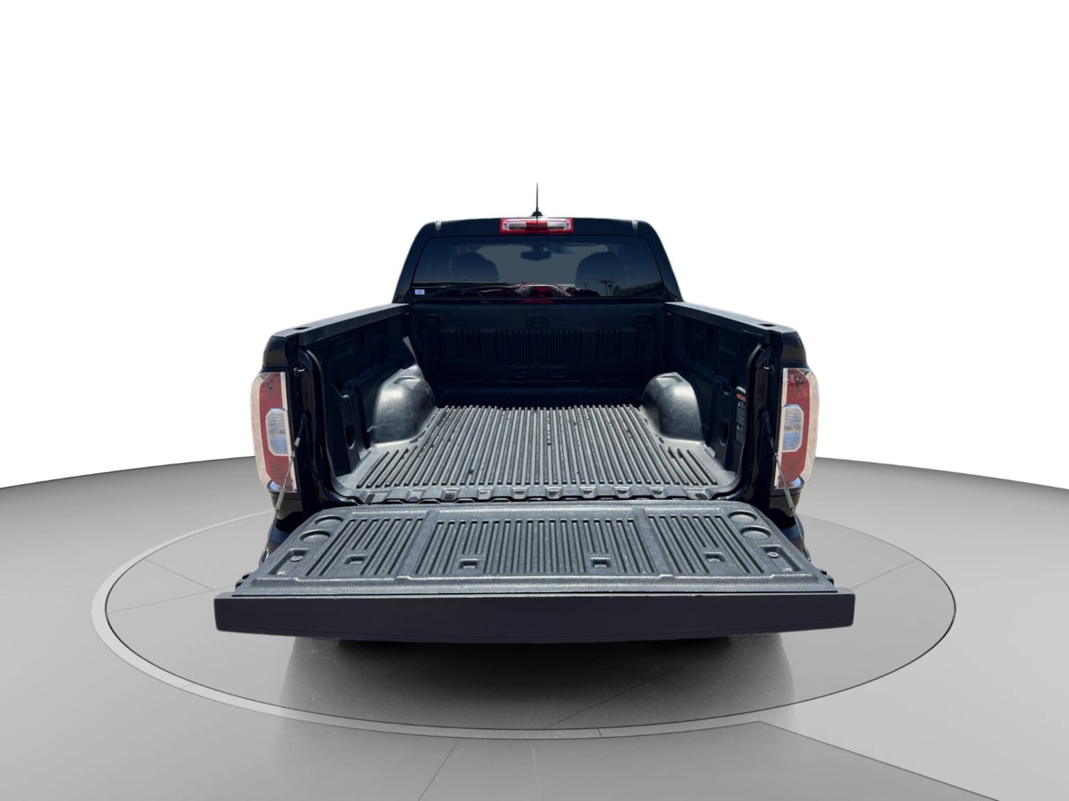 Used 2020 GMC Canyon SLE w/ Trailering Package RWD image 19