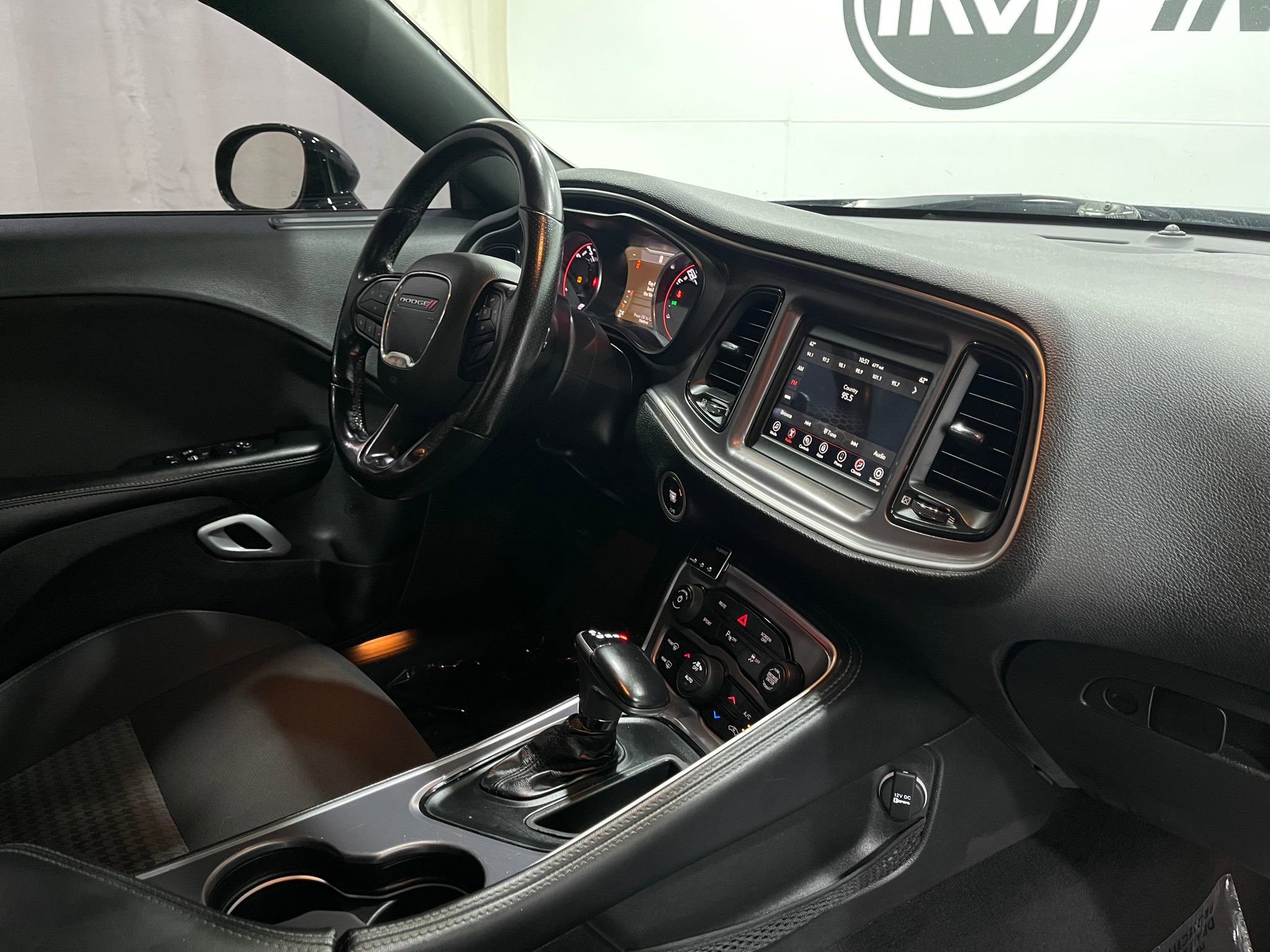 Used 2021 Dodge Challenger R/T RWD image 18
