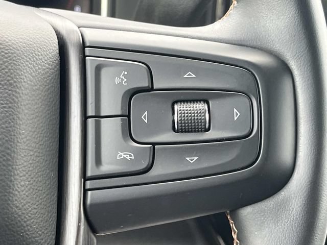 Used 2024 GMC Sierra 2500 AT4 w/ Technology Package AWD/4WD image 38