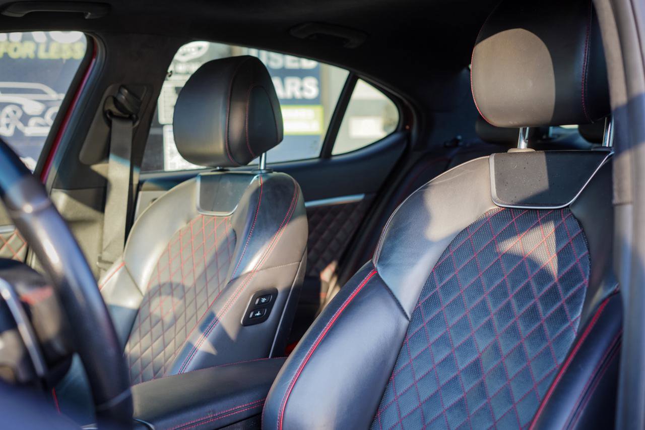 Used 2019 Genesis G70 3.3T Dynamic RWD image 22