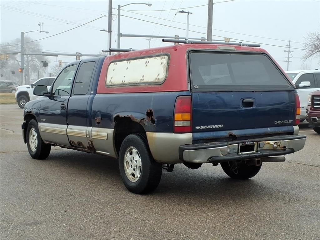 Used 2001 Chevrolet Silverado 1500 LS w/ Firm Ride Suspension Pkg image 7