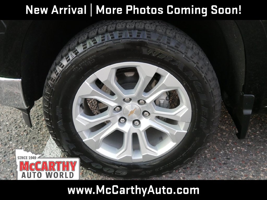 Used 2024 Chevrolet Silverado 1500 LTZ w/ LTZ Premium Package AWD/4WD image 8