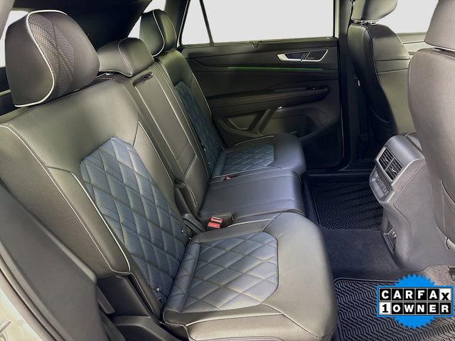 Used 2025 Volkswagen Atlas Cross Sport SEL Premium R-Line image 29