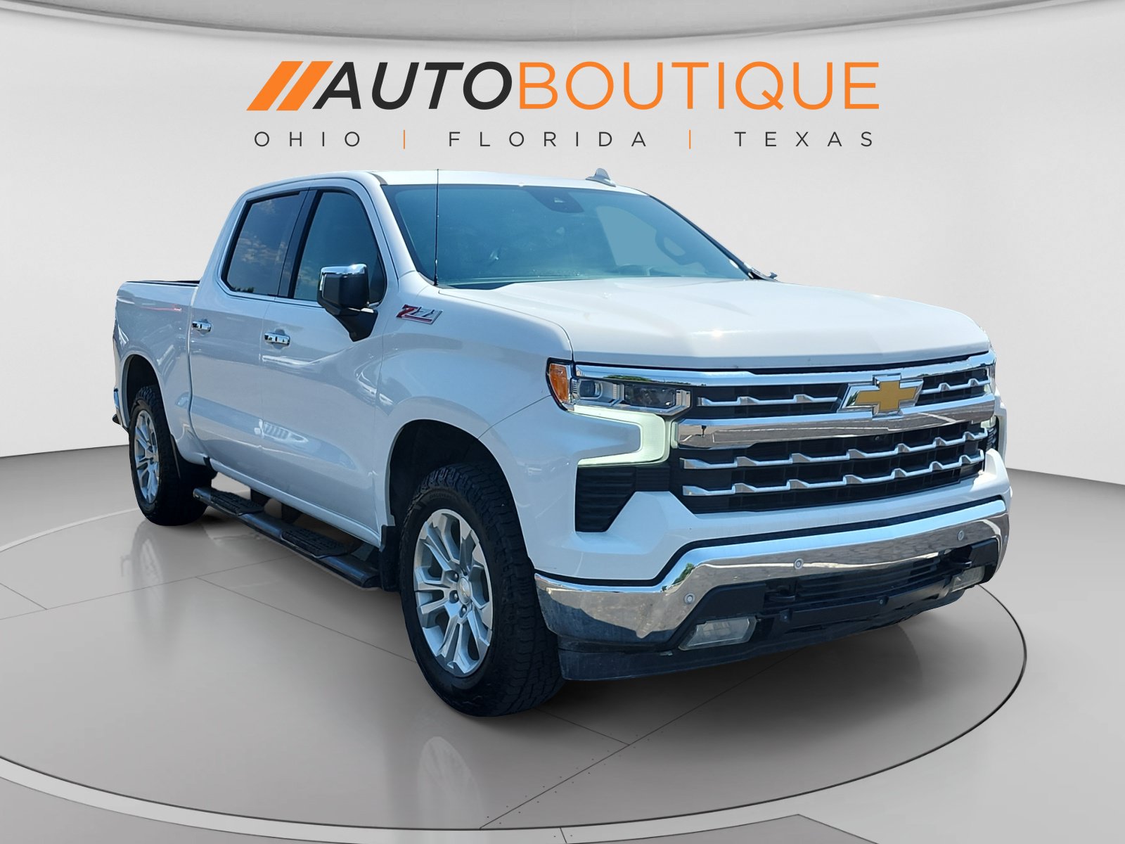 Used 2023 Chevrolet Silverado 1500 LTZ w/ LTZ Convenience Package II AWD/4WD image 7