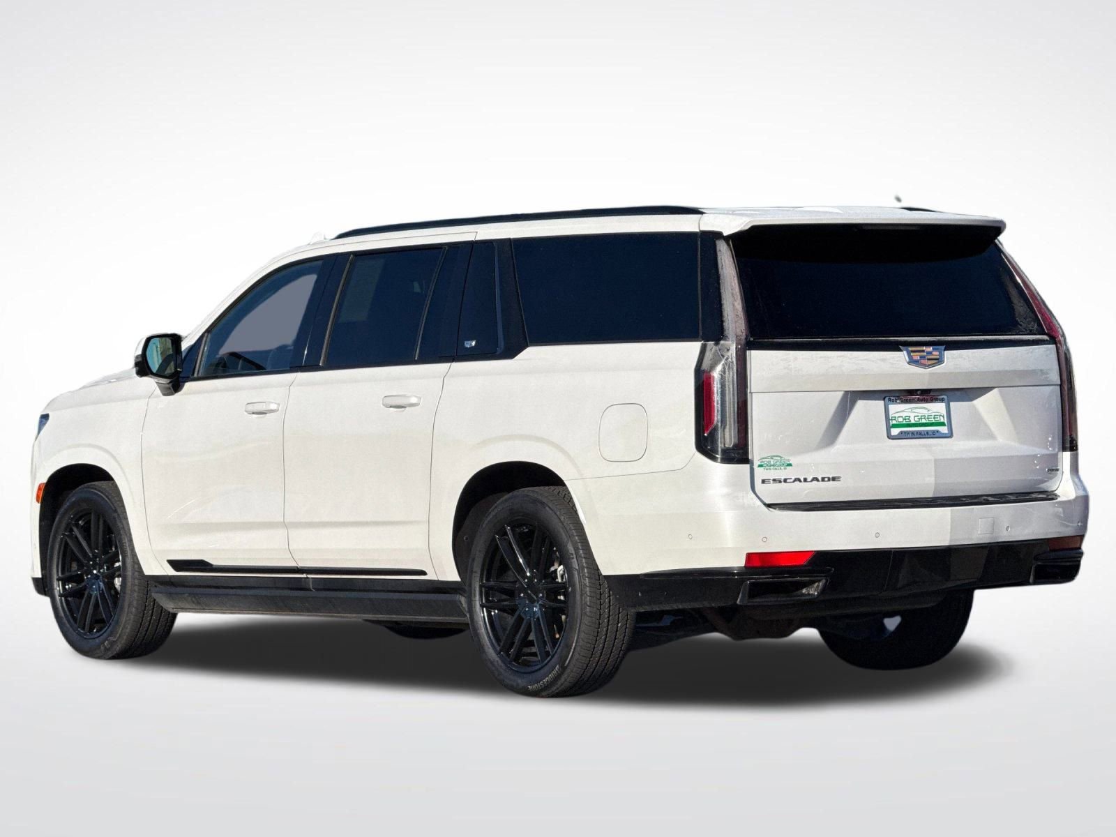 Used 2022 Cadillac Escalade ESV Sport Platinum w/ Heavy-Duty Trailer Package image 5