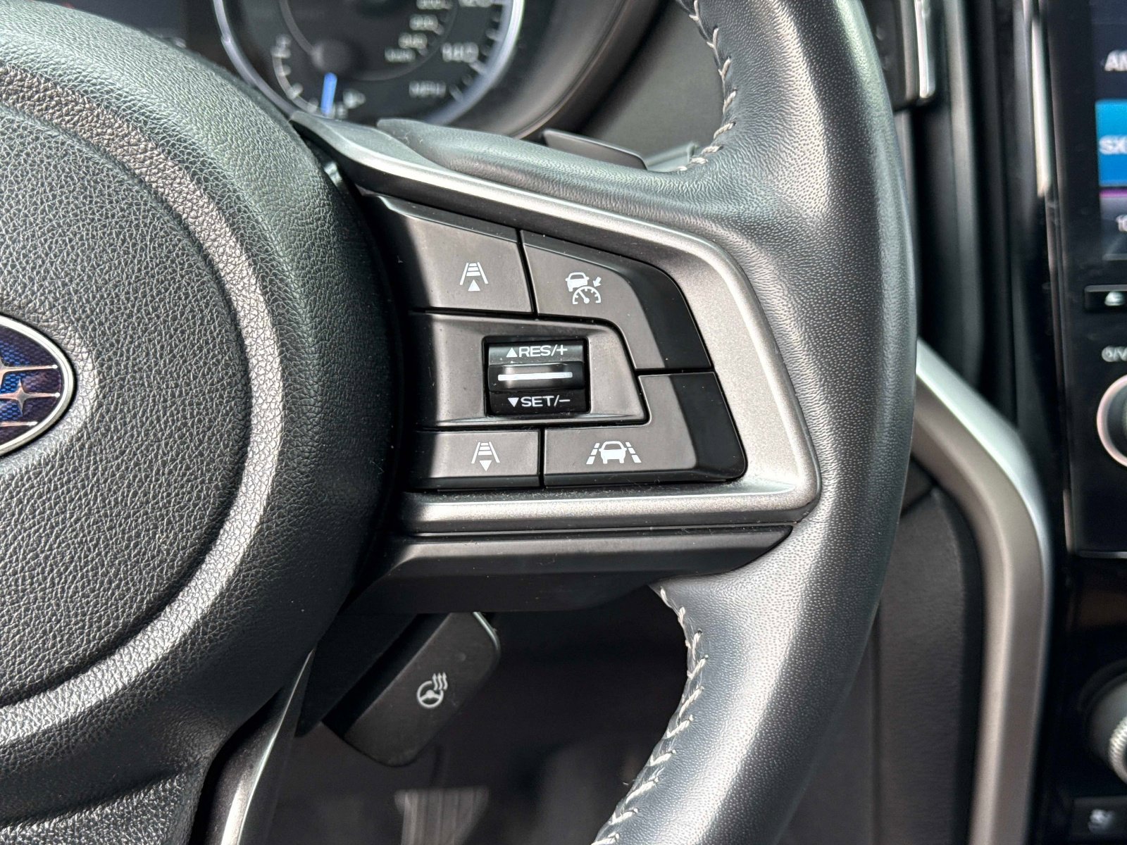 Used 2020 Subaru Ascent Touring image 30