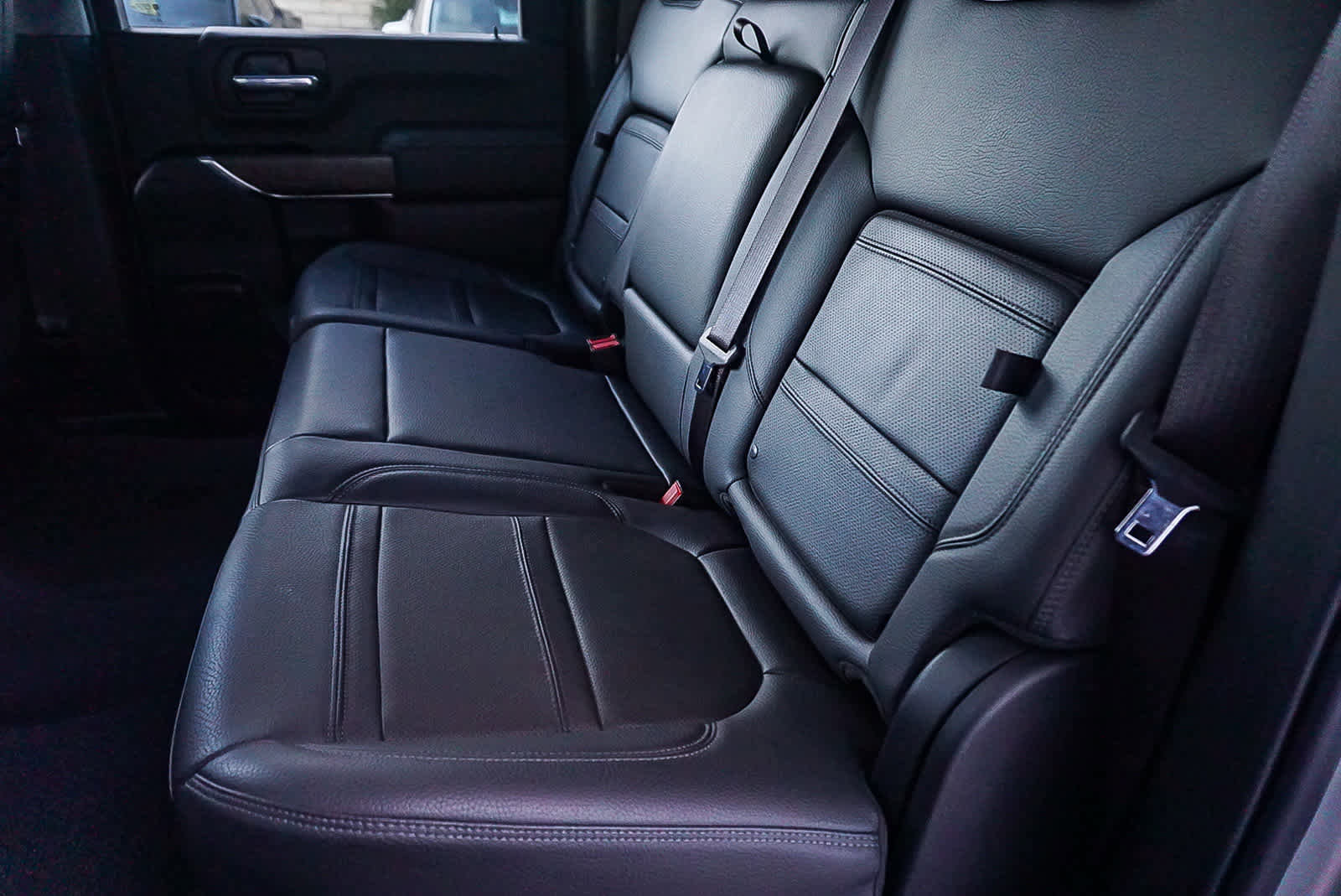 Used 2022 GMC Sierra 2500 Denali w/ Denali Ultimate Package image 21