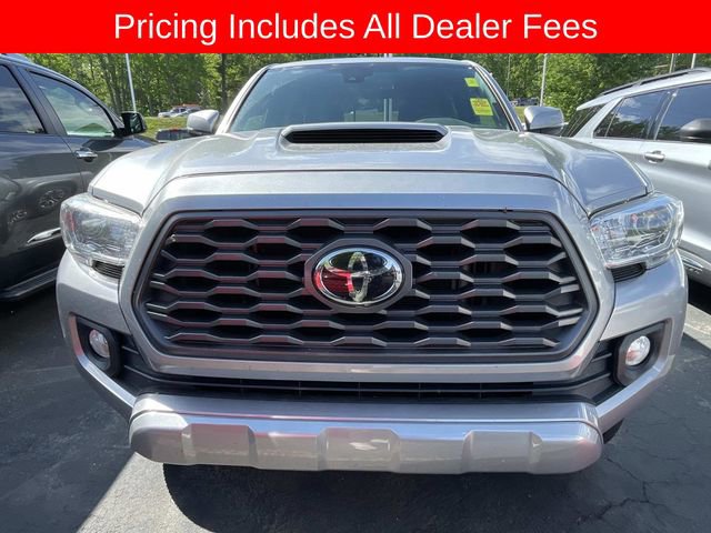 Used 2020 Toyota Tacoma TRD Sport AWD/4WD image 6