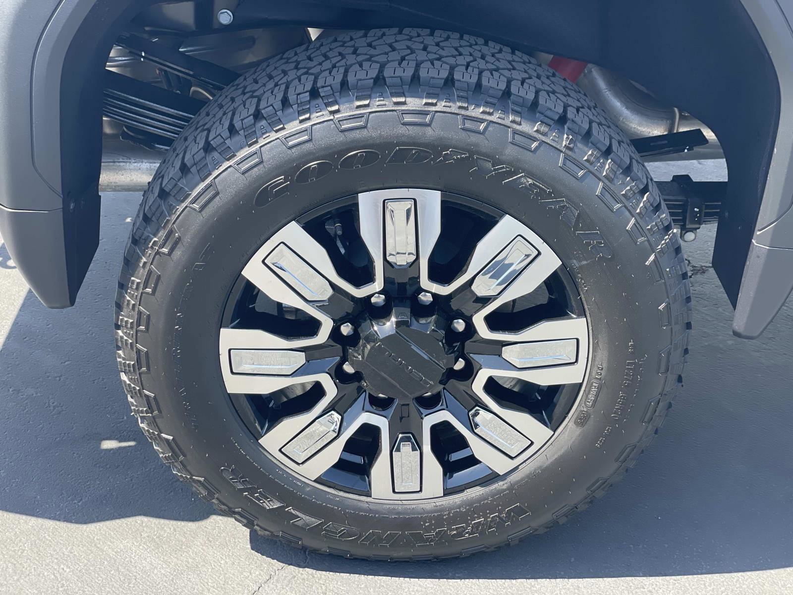 New 2026 GMC Sierra 2500 Denali w/ Max Trailering Package AWD/4WD image 30