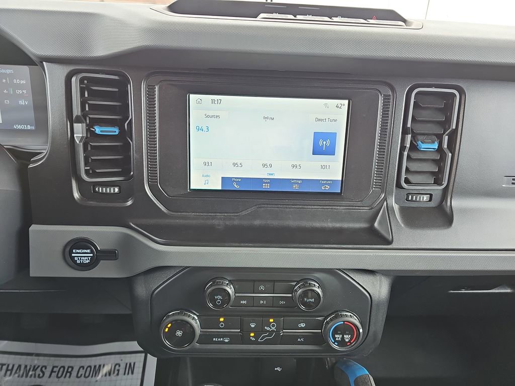 Used 2022 Ford Bronco Black Diamond w/ Sasquatch Package image 19