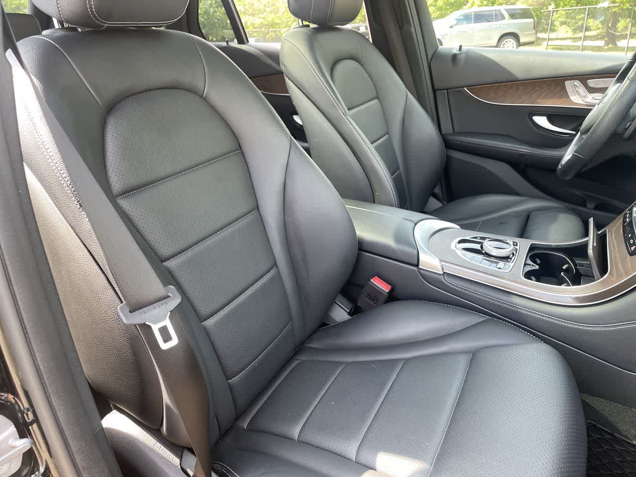 Used 2019 Mercedes-Benz GLC 300 4MATIC image 14