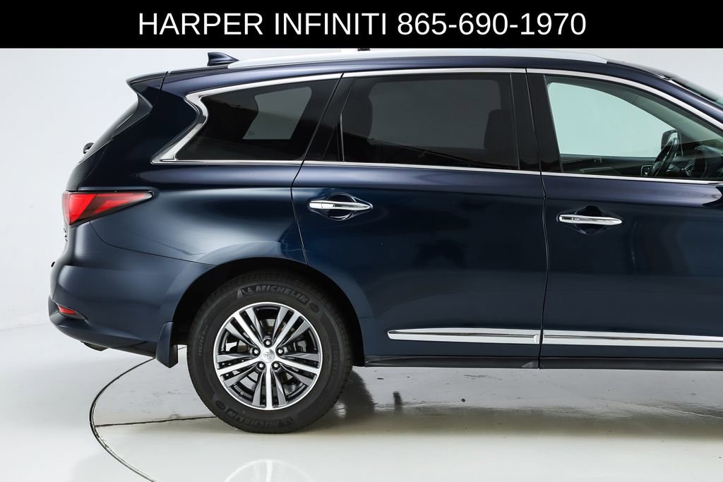 Used 2017 INFINITI QX60 Luxe w/ Premium Plus Package AWD/4WD image 12