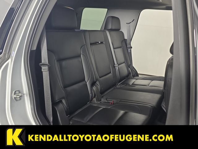 Used 2019 Chevrolet Tahoe LT w/ RST Edition AWD/4WD image 31