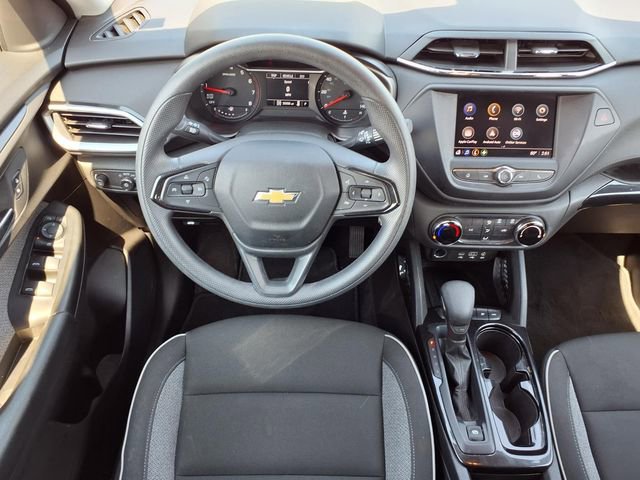 Used 2023 Chevrolet TrailBlazer LS AWD/4WD image 5