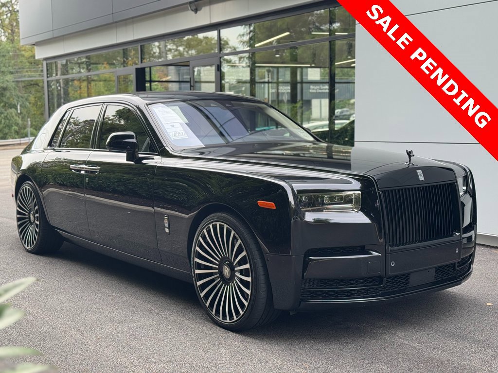 Used 2023 Rolls-Royce Phantom Sedan video 1