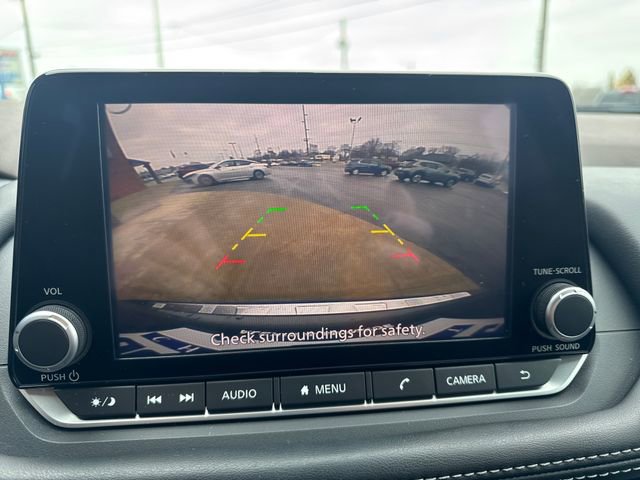 Used 2023 Nissan Rogue SV image 20