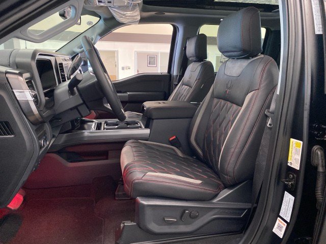 New 2026 Ford F250 Lariat w/ Black Appearance Package AWD/4WD image 21