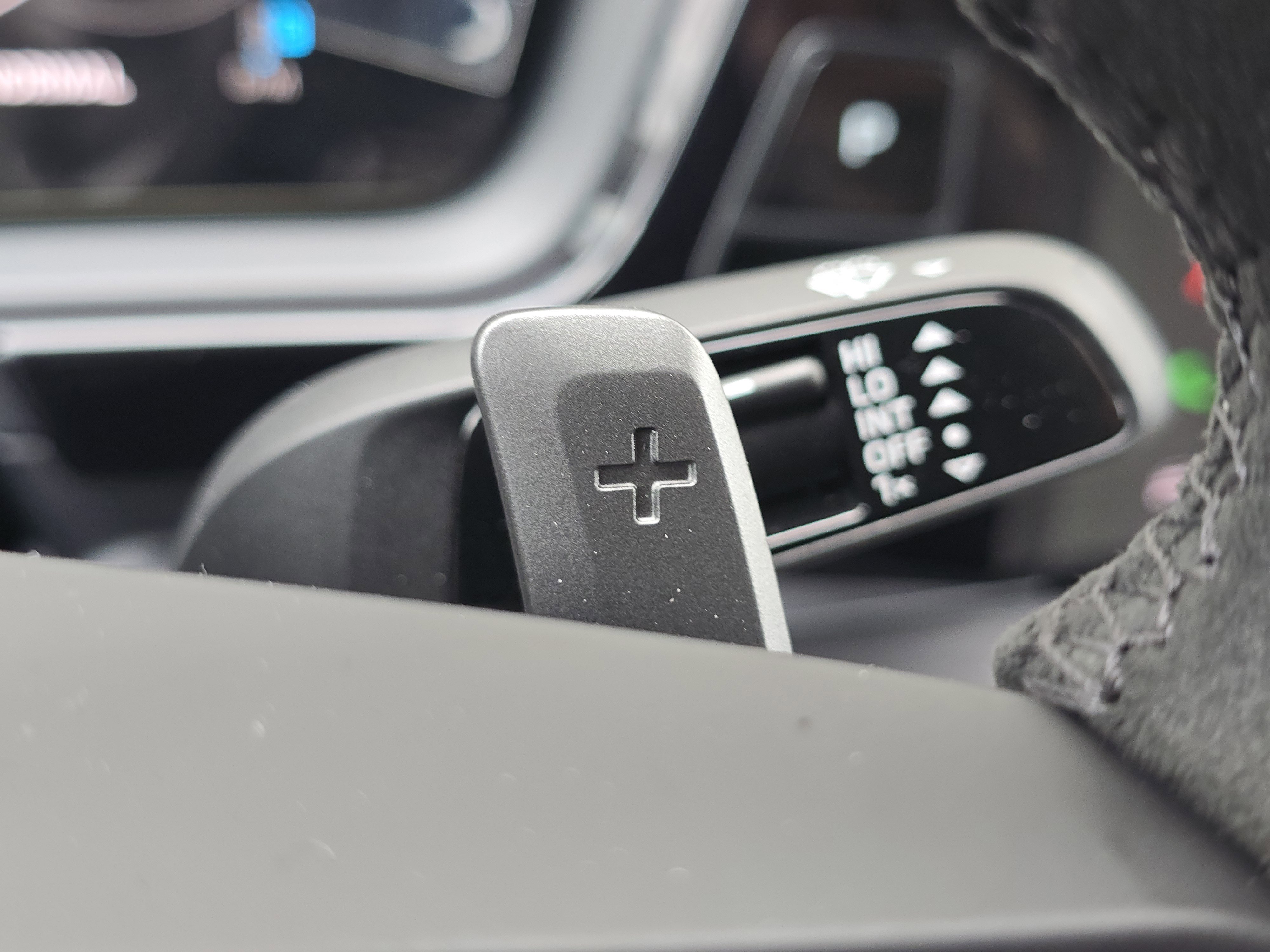 New 2026 Porsche Cayenne GTS image 27