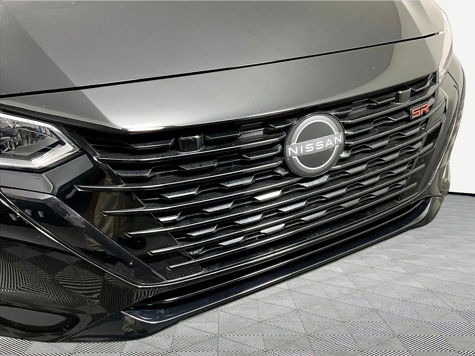 Certified 2025 Nissan Sentra SR w/ Midnight Edition FWD image 32