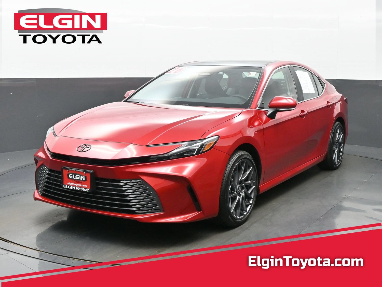 Used 2026 Toyota Camry XLE AWD/4WD image 1