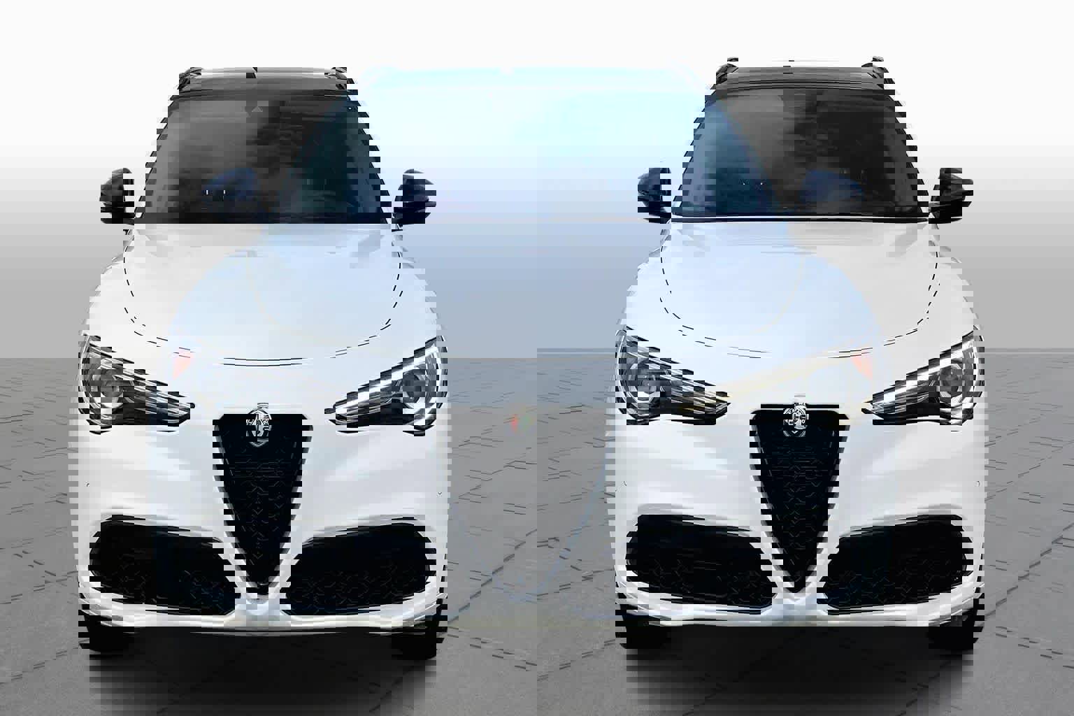 Used 2021 Alfa Romeo Stelvio Ti w/ Nero Edizione image 3