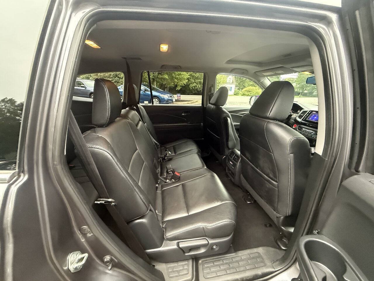 Used 2017 Honda Pilot EX-L image 21