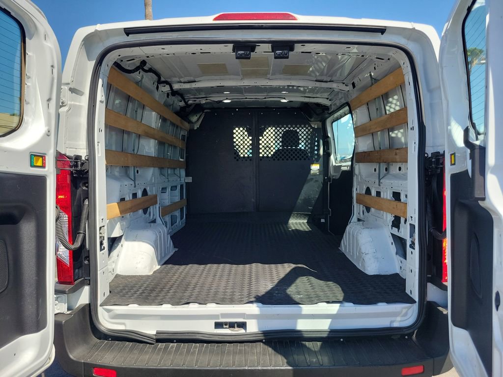 Used 2024 Ford Transit 250 Low Roof w/ Exterior Upgrade Package image 8