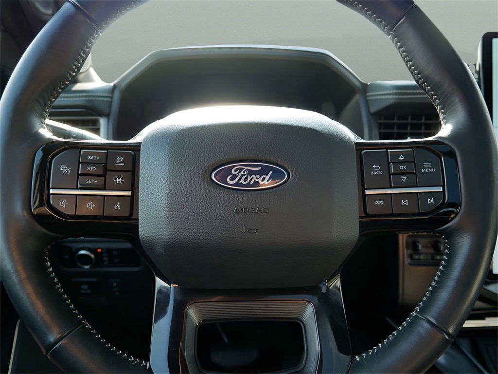 Used 2024 Ford F150 Lightning Platinum image 18