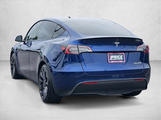 Used 2024 Tesla Model Y Performance image 8