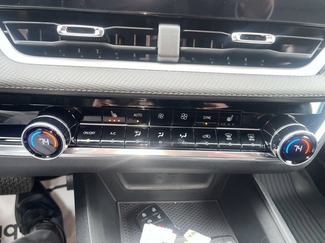 New 2026 Chevrolet Equinox LT w/ Convenience Package II image 28