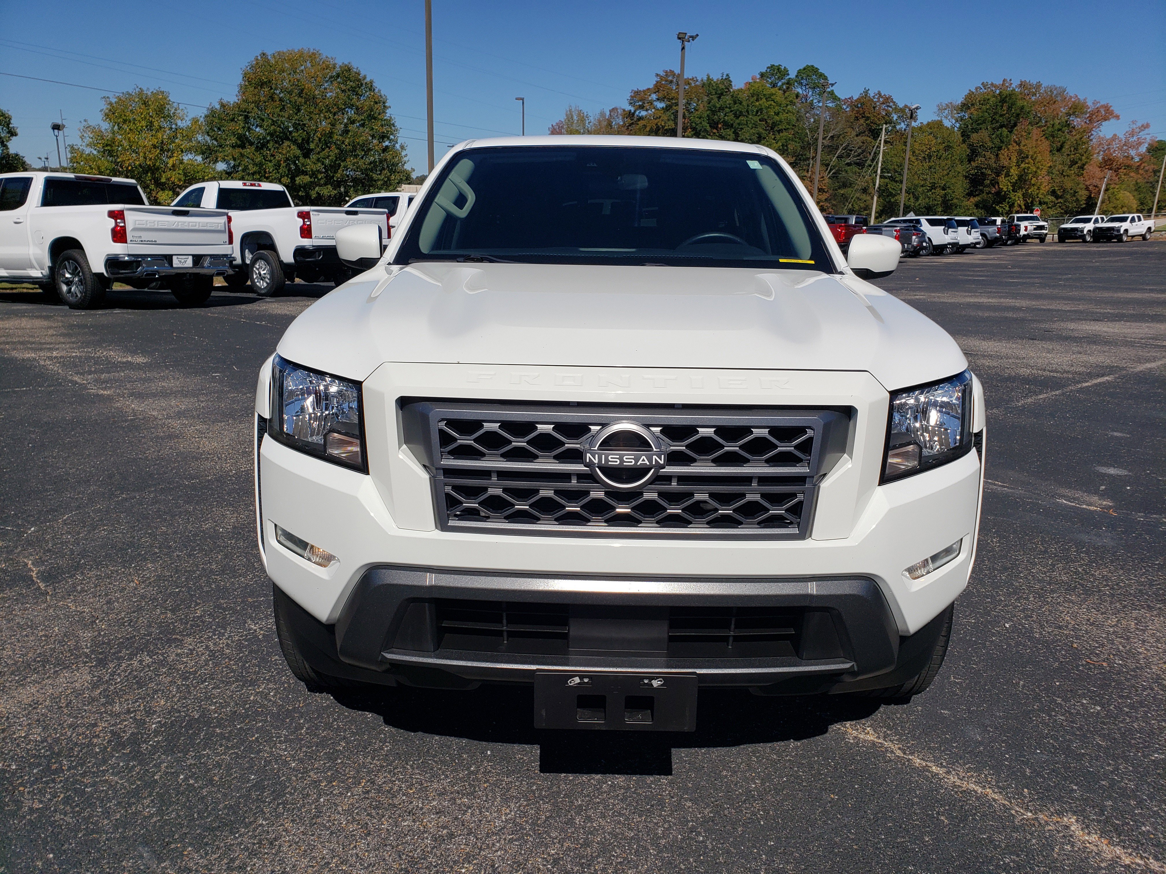 Used 2022 Nissan Frontier SV w/ Technology Package image 7