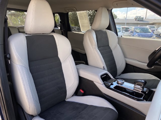 Used 2025 Mitsubishi Outlander SE AWD/4WD image 9