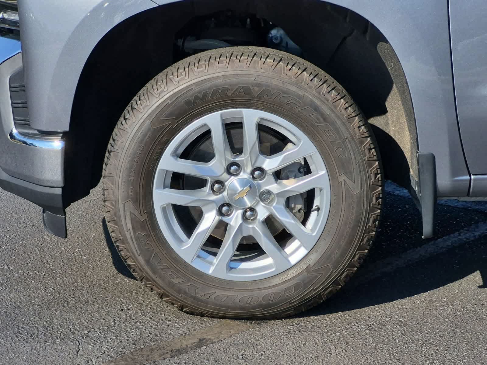 Used 2020 Chevrolet Silverado 1500 LT w/ All-Star Edition AWD/4WD image 14