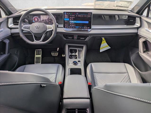 New 2026 Volkswagen Tiguan SE R-Line image 22