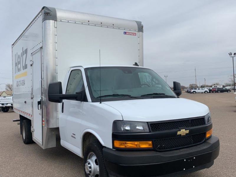 Used 2021 Chevrolet Express 4500 4500 Van w/ Power Convenience Package RWD image 1