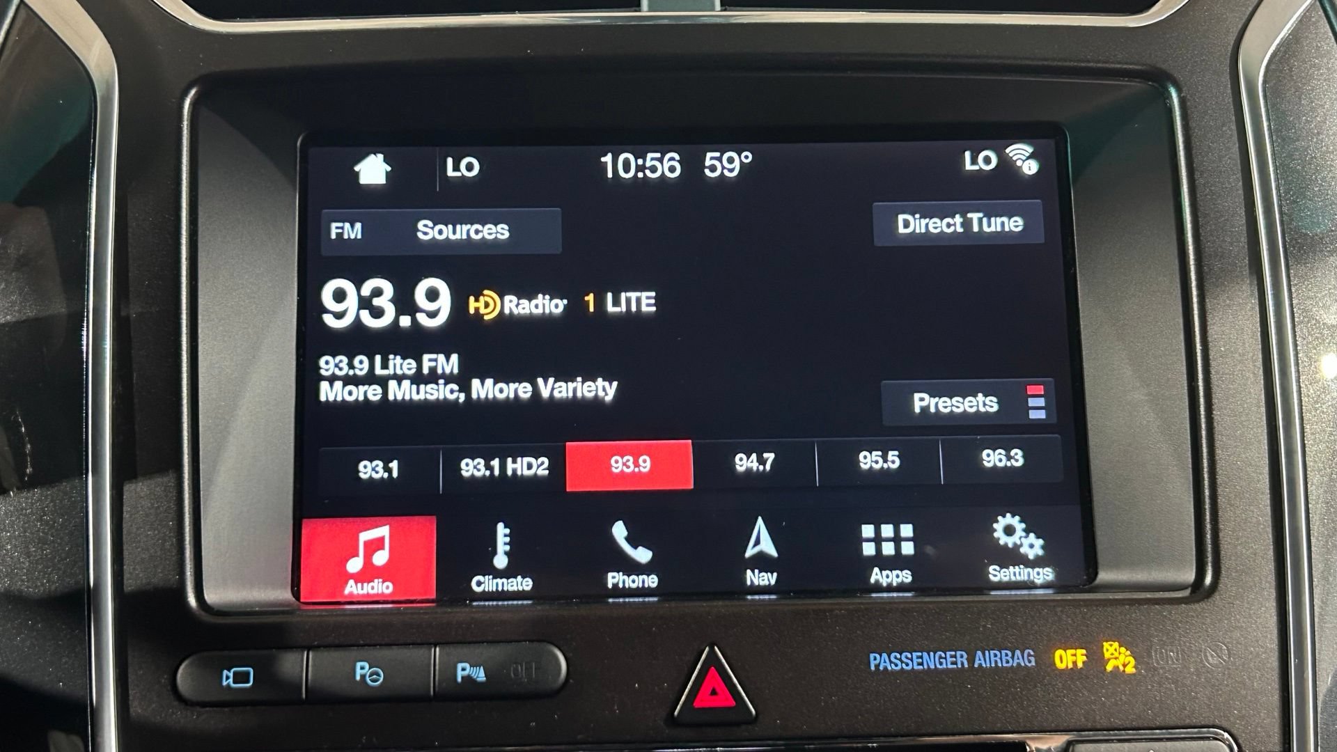 Used 2017 Ford Explorer Platinum AWD/4WD image 87