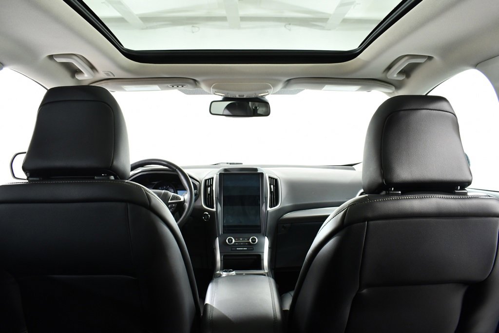 Used 2022 Ford Edge SEL w/ Convenience Package image 17