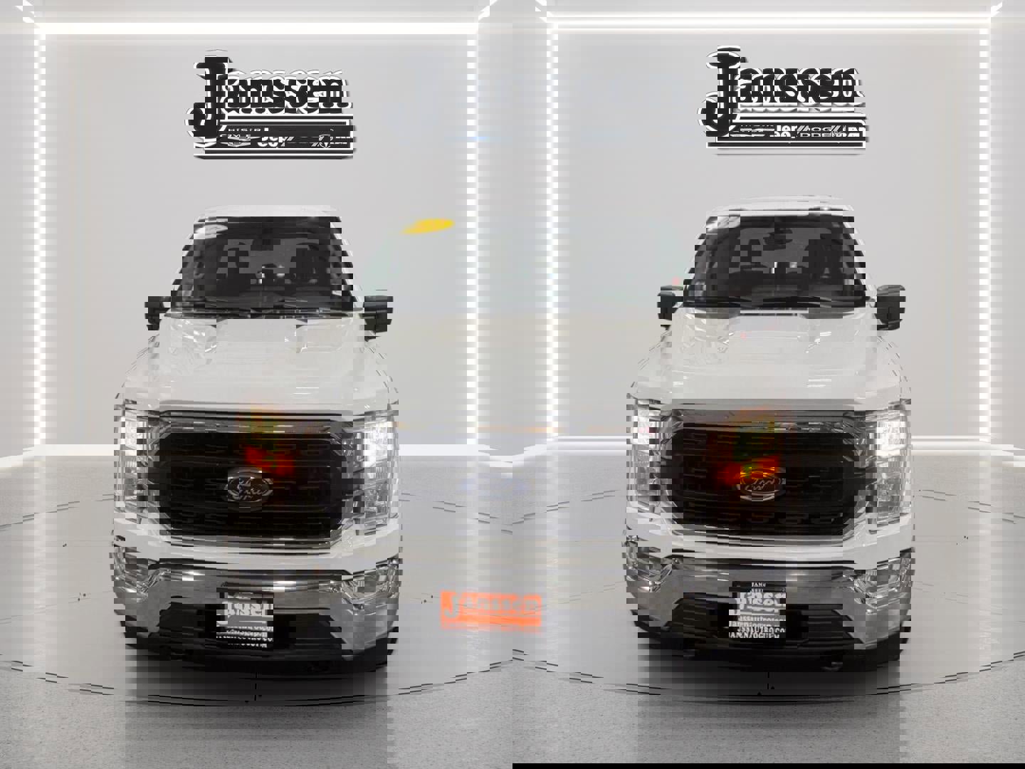 Used 2022 Ford F150 XLT w/ Equipment Group 301A Mid image 10