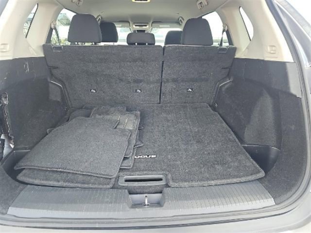 Used 2023 Toyota 4Runner SR5 Premium w/ Moonroof Package image 6