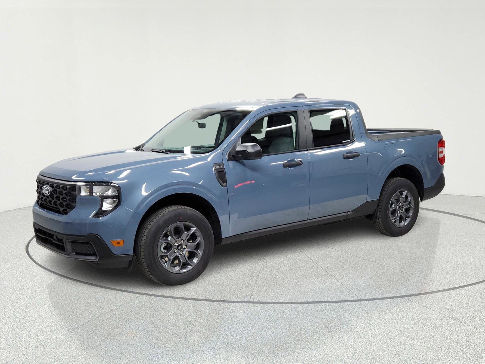 New 2026 Ford Maverick XLT image 4