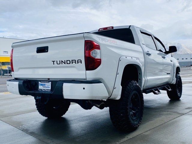 Used 2017 Toyota Tundra Limited w/ Limited Premium Package image 5