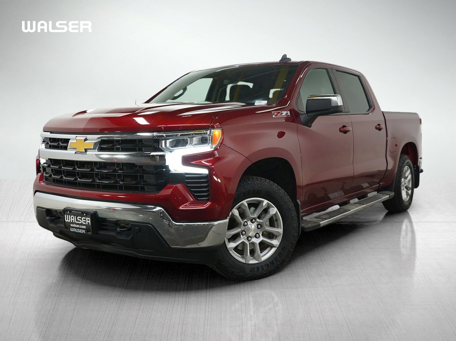 Used 2023 Chevrolet Silverado 1500 LT w/ Z71 Off-Road Package AWD/4WD image 1