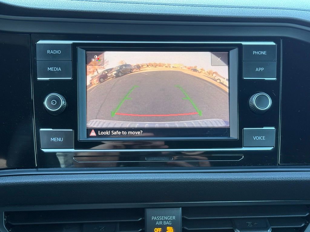 Used 2023 Volkswagen Jetta Sport FWD image 33