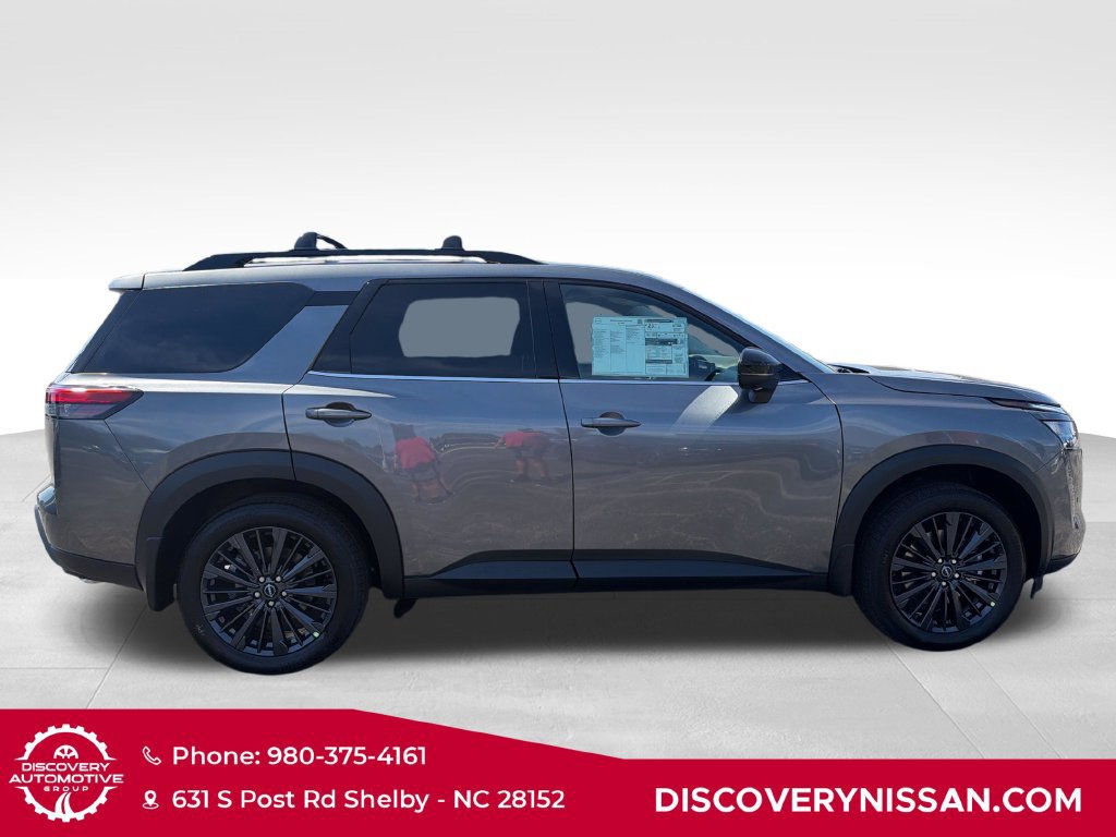 New 2026 Nissan Pathfinder SL FWD image 5