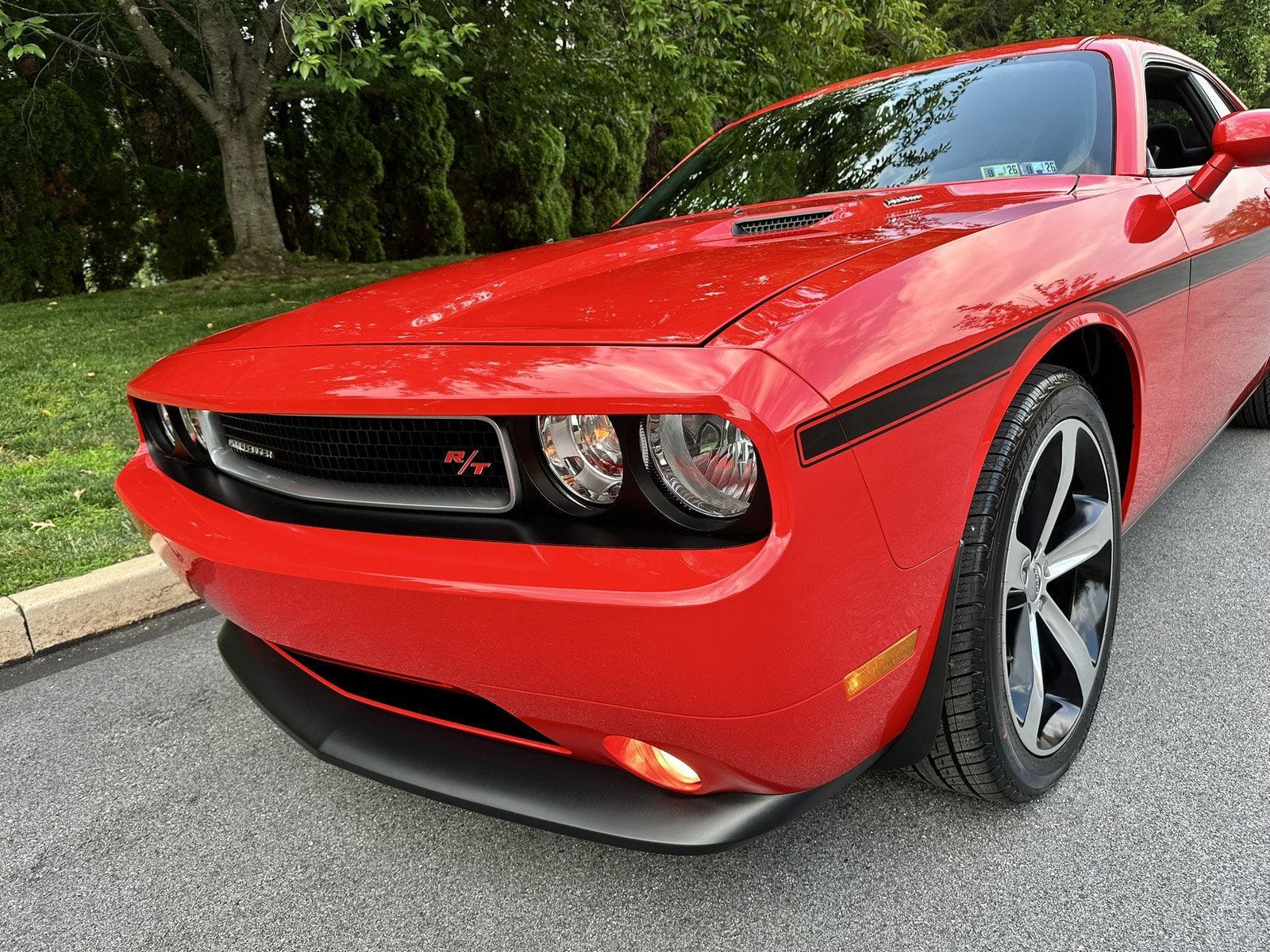 Used 2014 Dodge Challenger R/T w/ Electronics Convenience Group RWD image 60