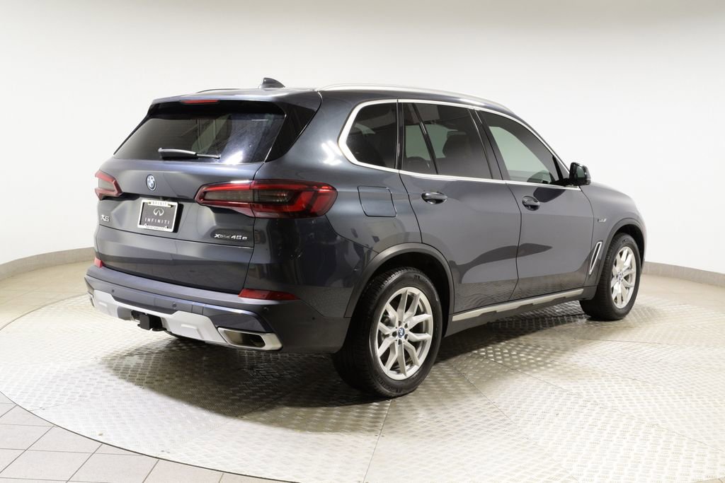 Used 2022 BMW X5 xDrive45e w/ Executive Package image 8