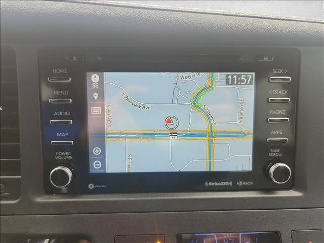 Used 2020 Toyota Sienna XLE w/ XLE Navigation Package FWD image 20