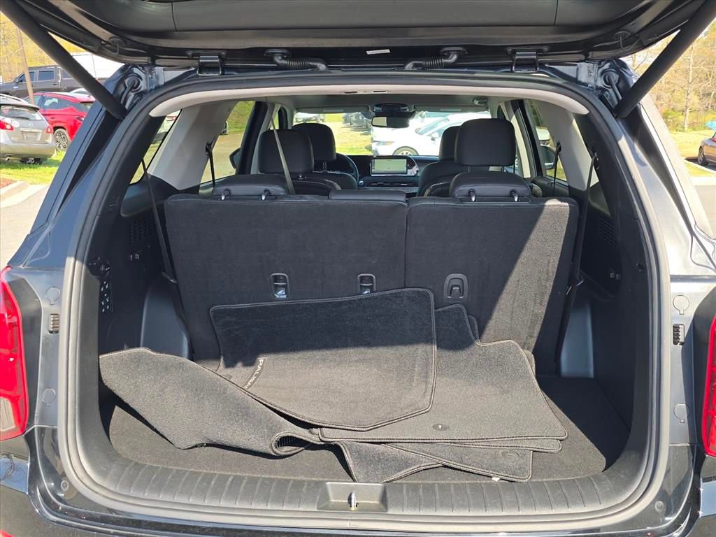 Used 2020 Hyundai Palisade Limited FWD image 14
